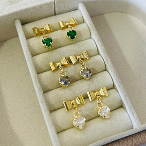 BRINCO LACO PEND. CORACAO BANHO DOURADO