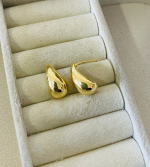 BRINCO GOTA LISA 010 BANHO DOURADO