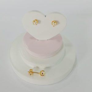 BRINCO PEROLA AGARRADA BANHO DOURADO