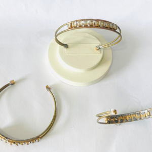 BRACELETE 12 ZIRCONIAS CARRE BRUTO