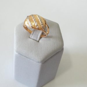 ANEL  TRES LISTRAS FRIZ.C/RHODIUM BANHO ROSE