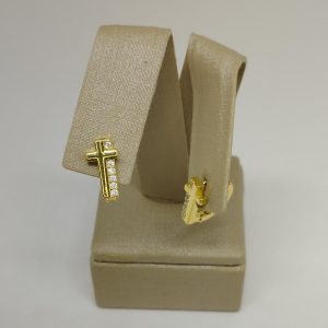 ARGOLA CRUZ CRAV. NA LATERAL BANHO DOURADO